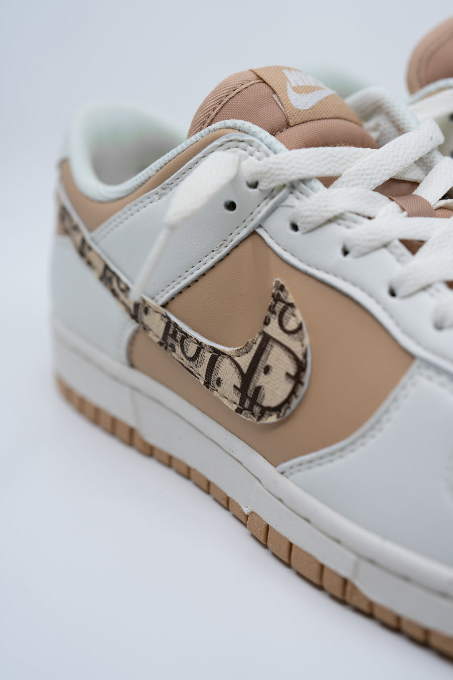 D2 Beige/Brown Dunks (UNISEX)