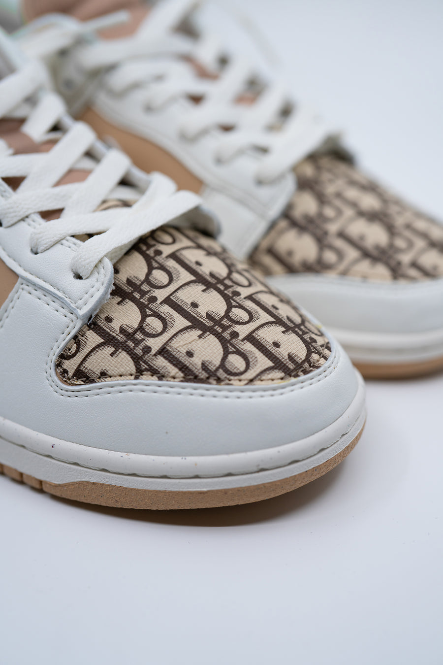 D2 Beige/Brown Dunks (UNISEX)